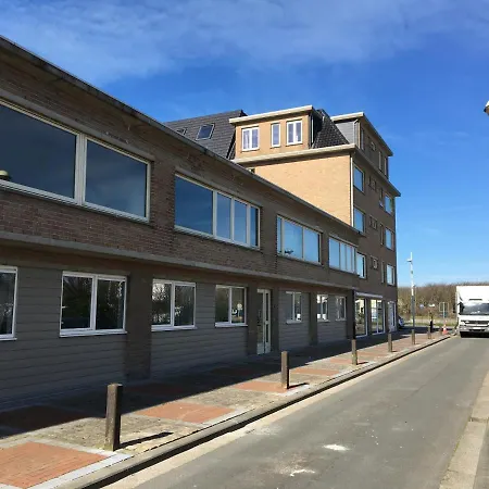 Beau Bredene